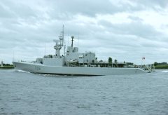 Thumbnail Image for HMCS Saguenay oncontextmenu=